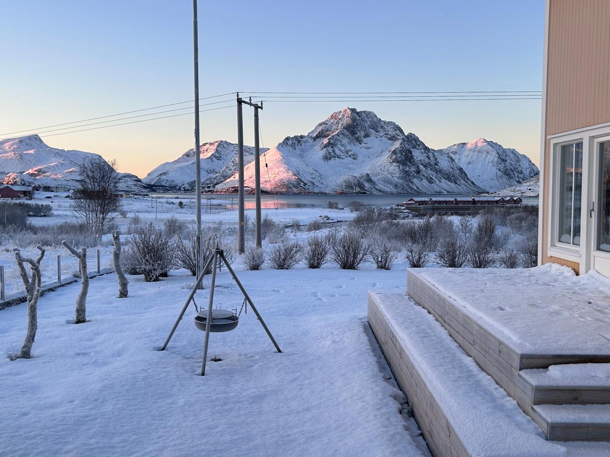 Pederstua, A Classic Fisherman'S Farm House In The Middle Of Lofoten Storeidet 외부 사진